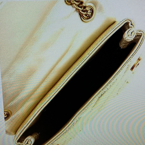 Kurt Geiger London Kensington Eye Quilted Leather Crossbody Bag - Picture 14 of 16